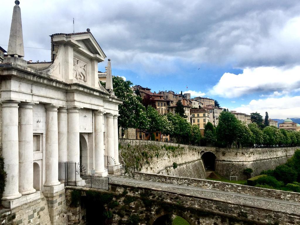 Livinn Bergamo La Mansardina1 E La Mansardina2 المظهر الخارجي الصورة